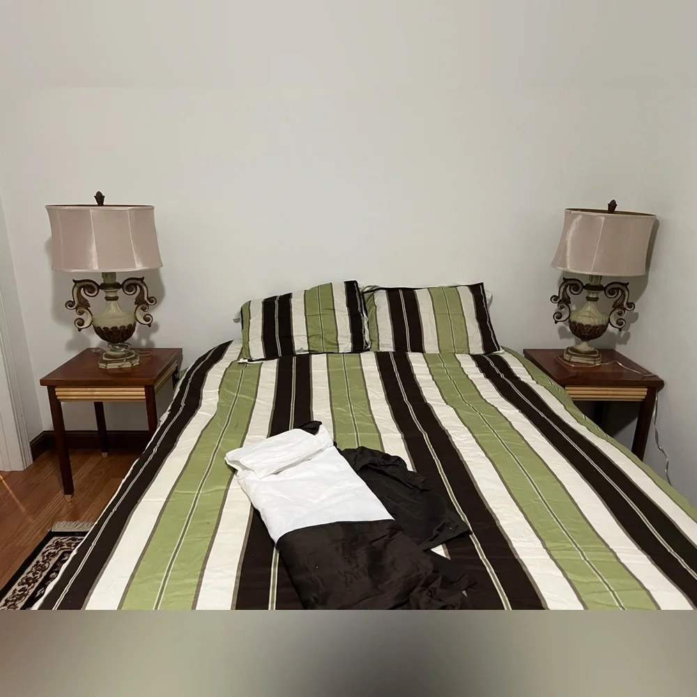 Queen Size Stripes Bedding Comforter Set 4 pieces